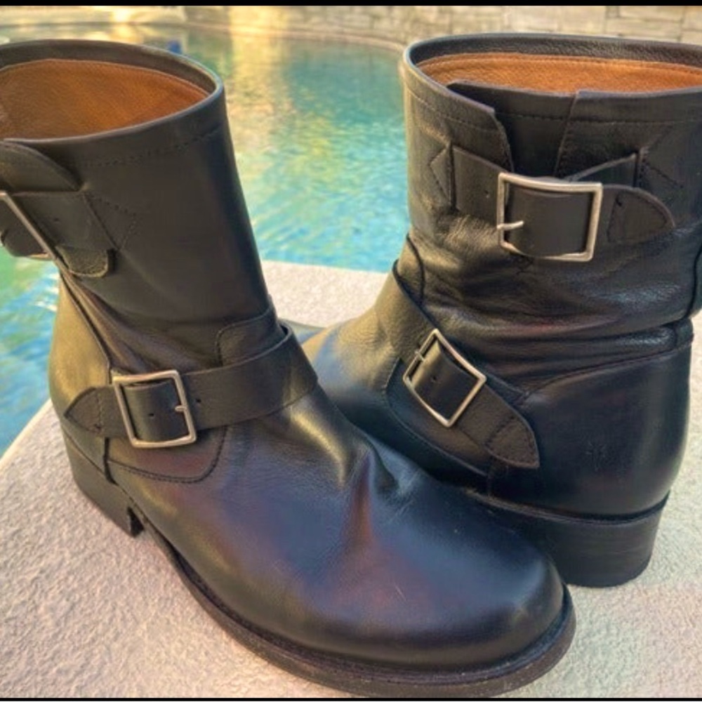 Frye Veronica Slouchy Leather Buckle Short Moto Boots